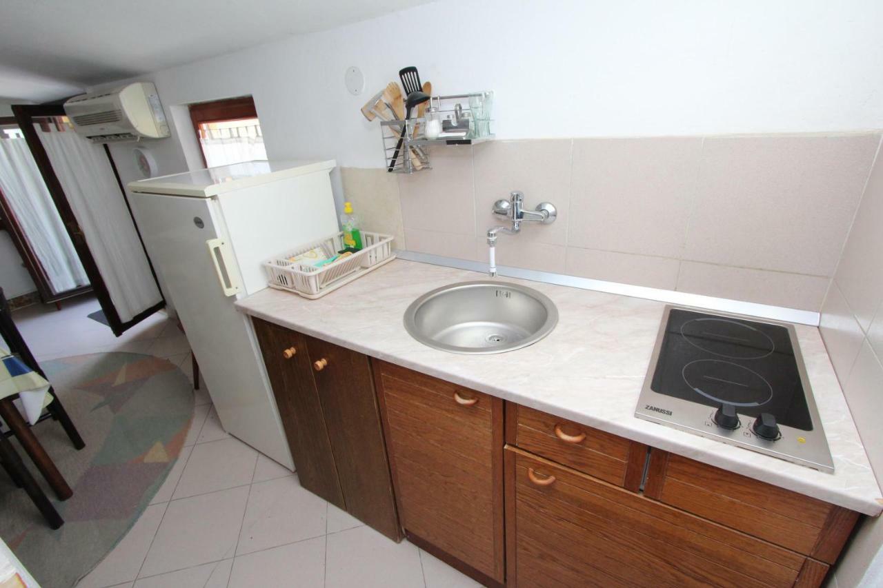 Apartments Lora Rovinj Exterior photo