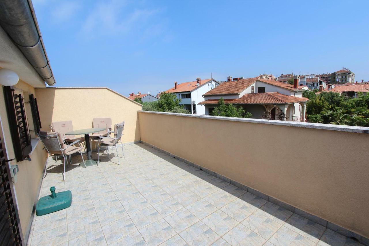 Apartments Lora Rovinj Exterior photo