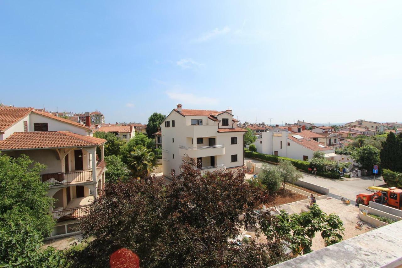 Apartments Lora Rovinj Exterior photo
